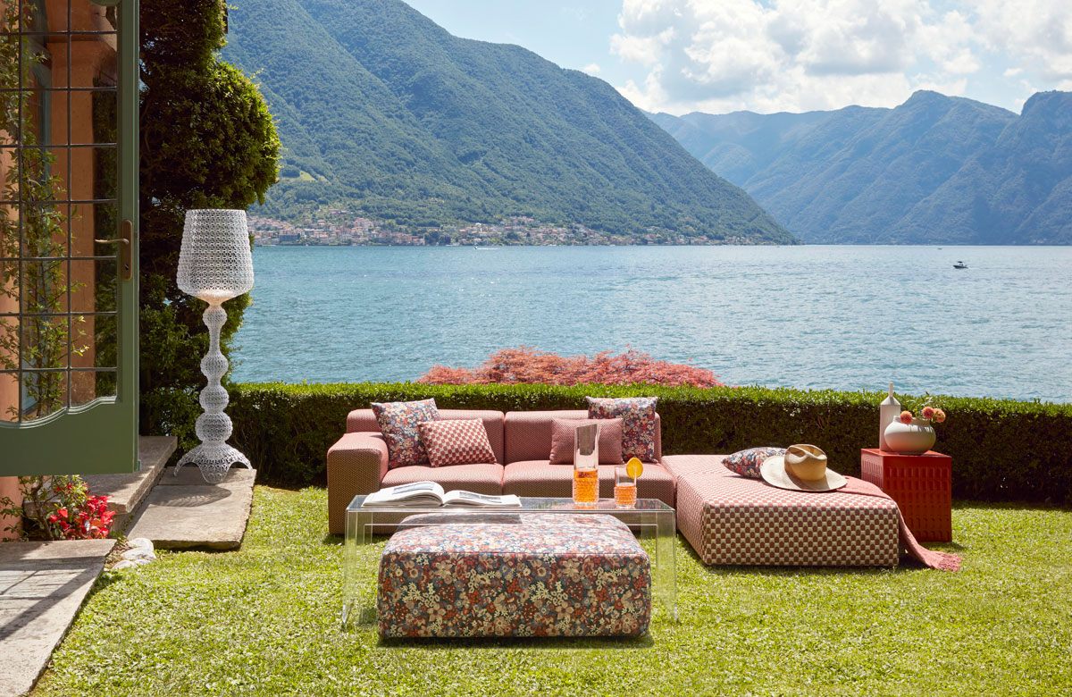 PLASTICS LIBERTY kartell divani outdoor kartell